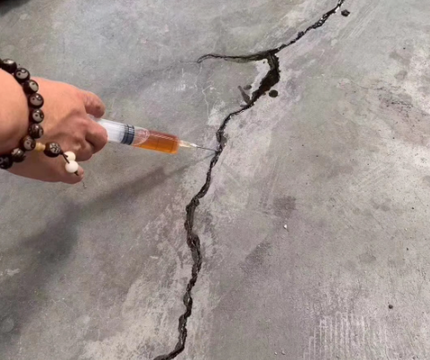 南平混凝土裂缝修补技术详解​